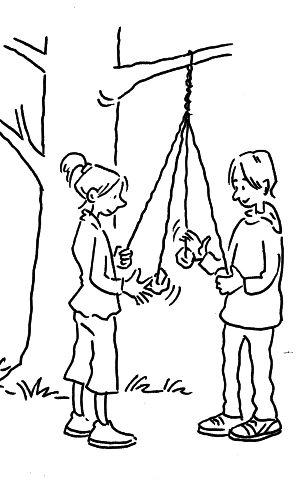 Børn slynger ved træ